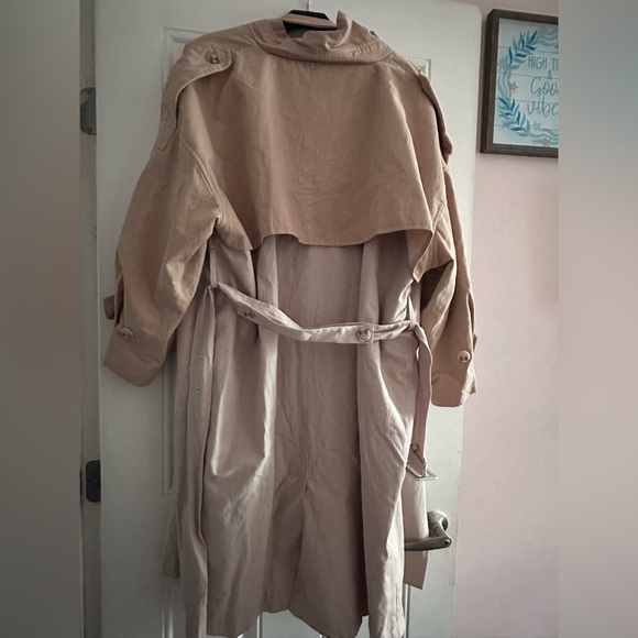 Nasty Gal Oversized Belted Trench - Picture 3 of 4